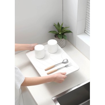 Hard Diatomite Kitchen Dish Drying Mat  (Lines) - Off White